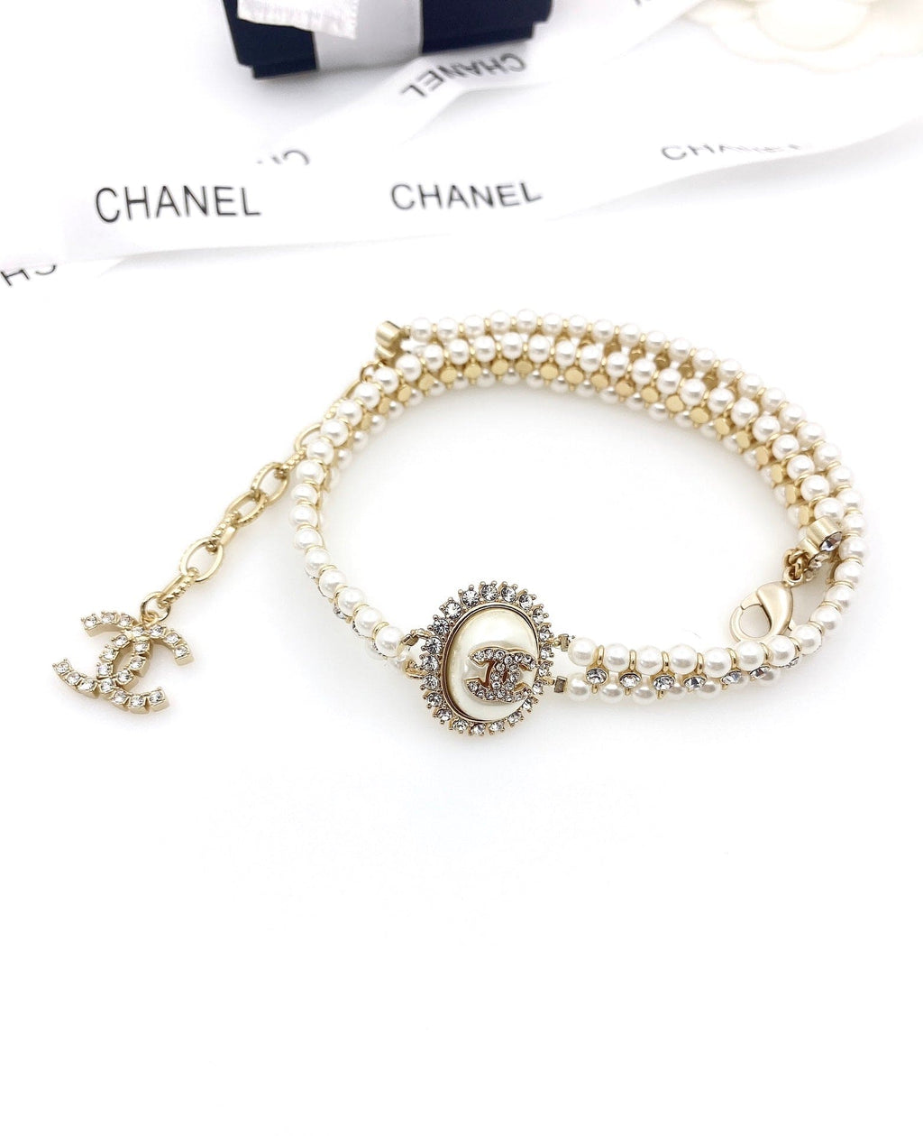 18K  Chanel Pearl Necklace