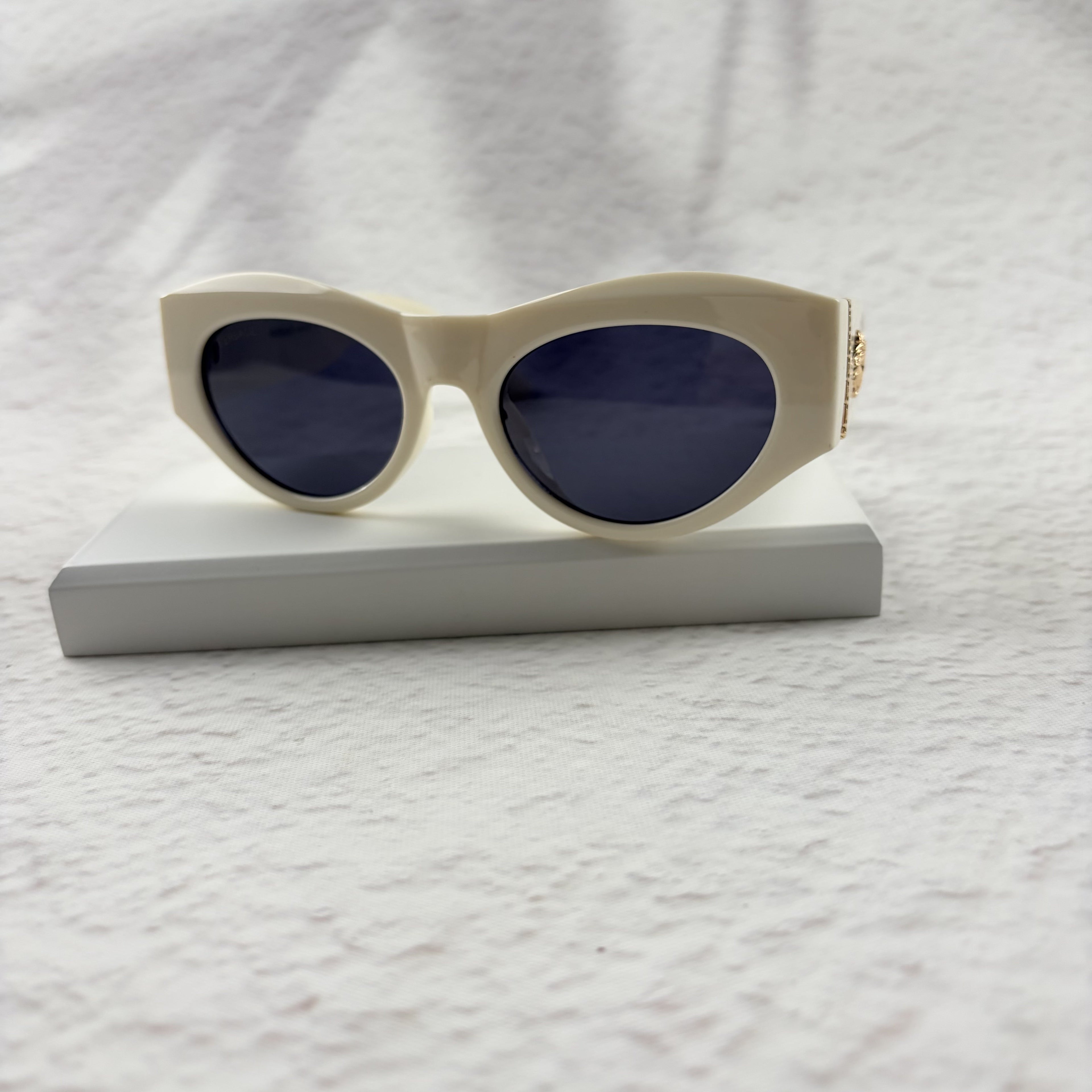 Geometric Cat Eye Sunglasses Off-White Acetate Gold Accent Frames